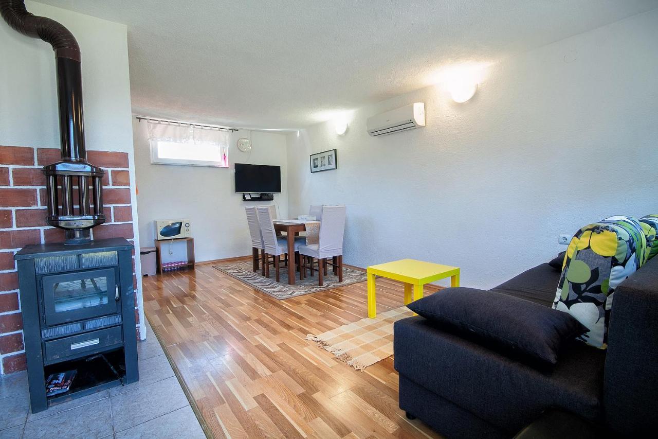 Apartment Ilija Rakovica Eksteriør billede