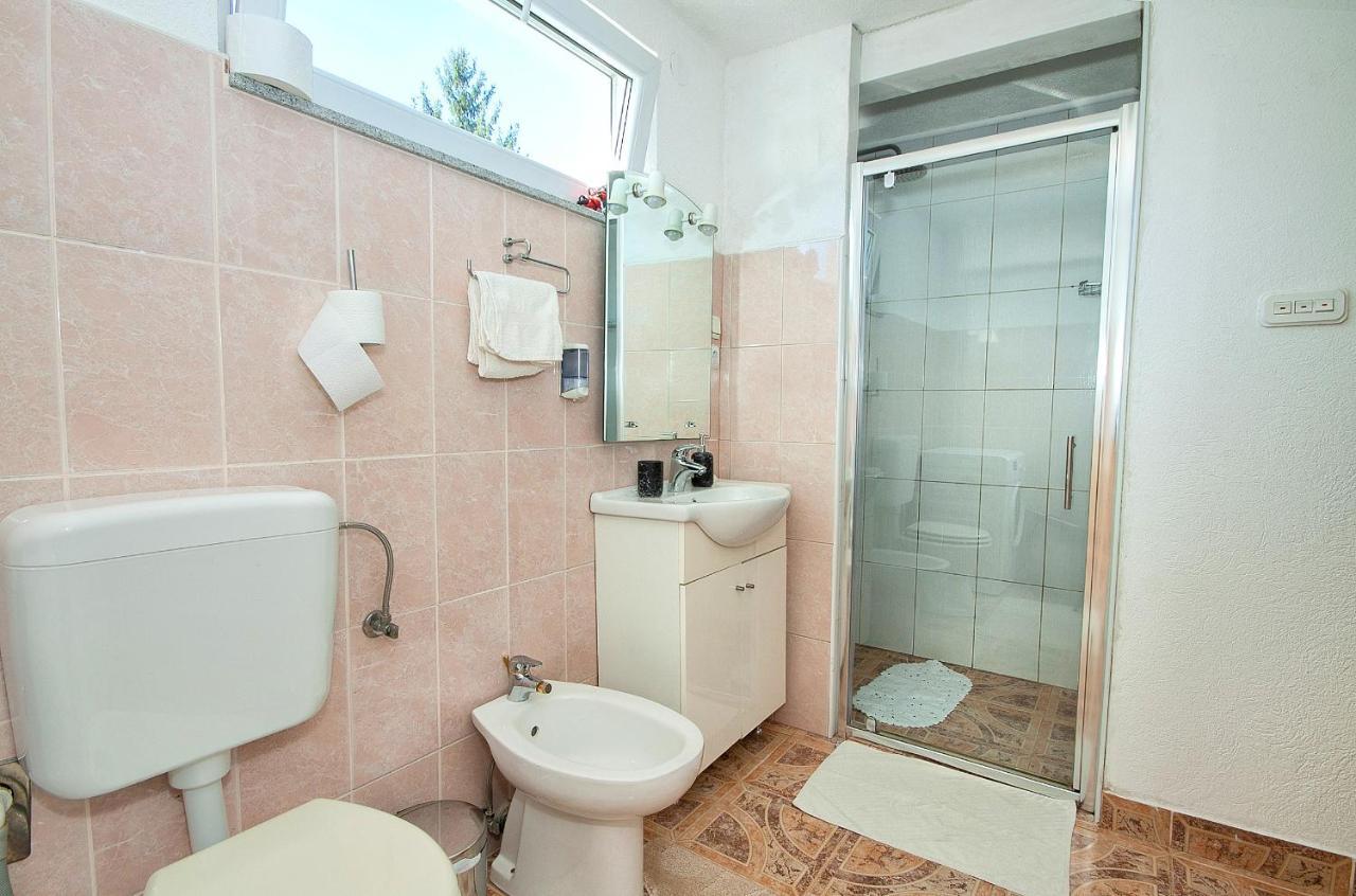Apartment Ilija Rakovica Eksteriør billede