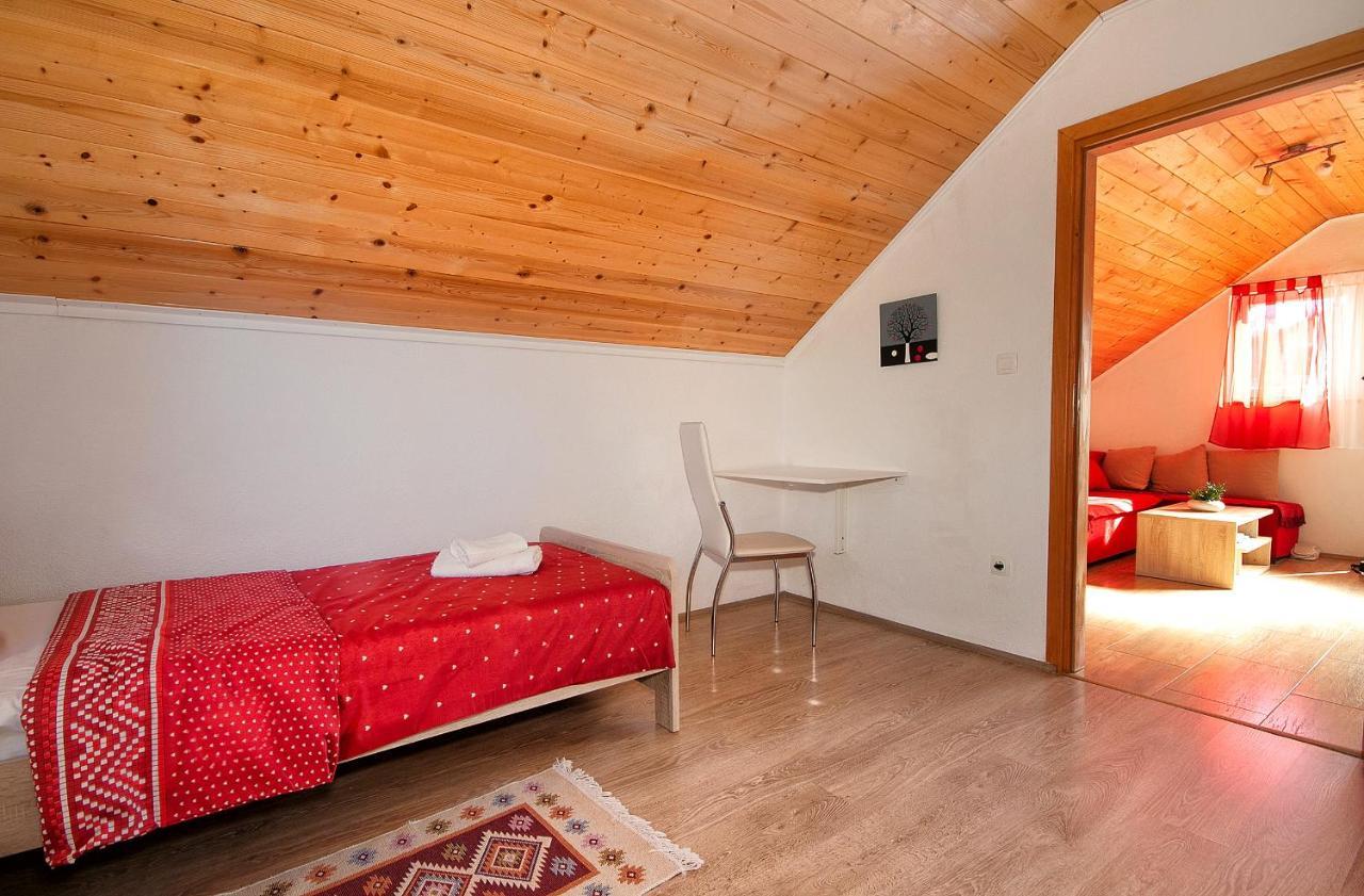 Apartment Ilija Rakovica Eksteriør billede