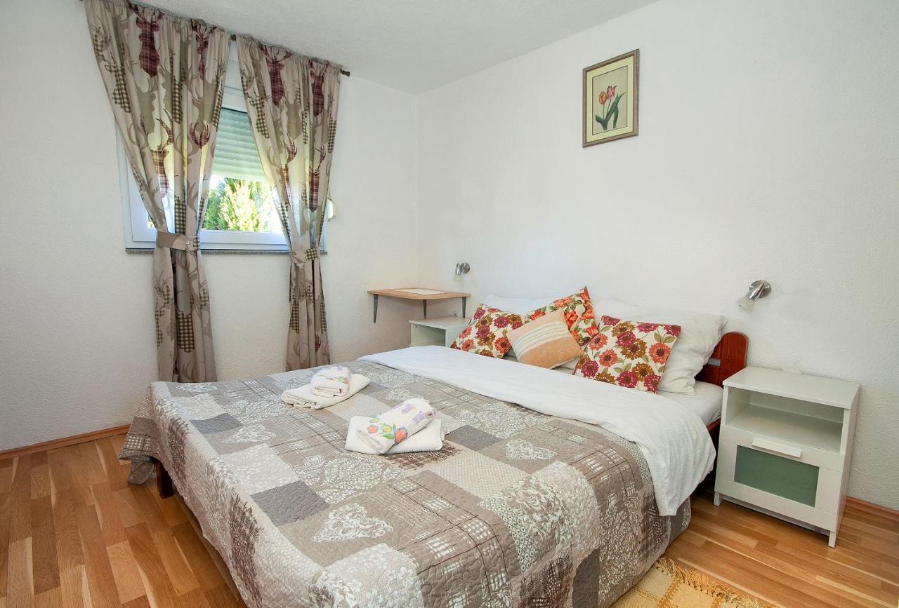 Apartment Ilija Rakovica Eksteriør billede